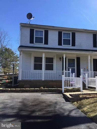 Main picture of 194 Stonegate Dr
