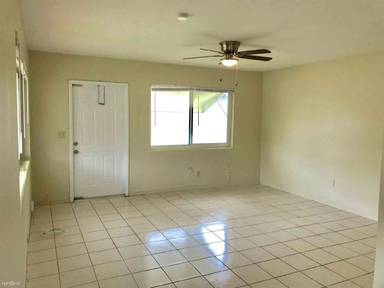 Main picture of 4761 NE 6th Ave
