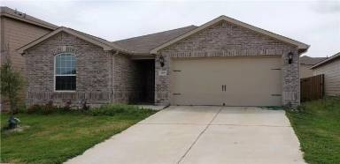 Main picture of 1810 Clegg St