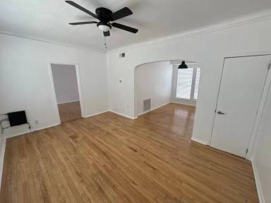 Main picture of 5305 Reiger Ave