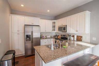 Main picture of 514 W 31st St