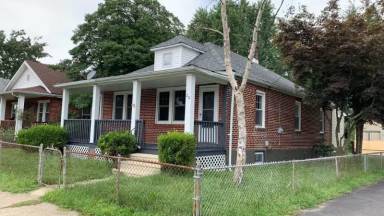 Main picture of 20 Smith Ave