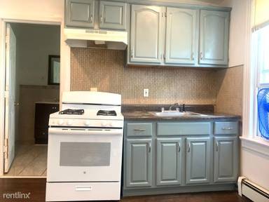 Main picture of 180 Fulton Ave