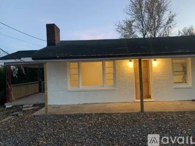 Main picture of 2171 8th Ave NW
