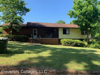 Main picture of 122 Cochran Rd