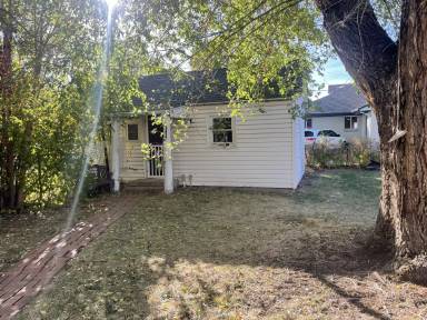 Main picture of 1409 Chase St