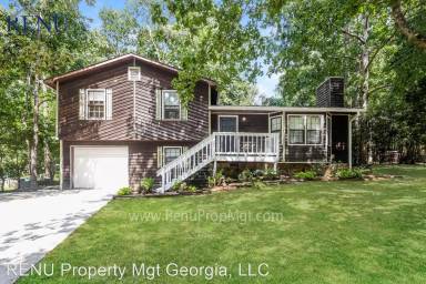 Main picture of 60 Hearthstone Dr E