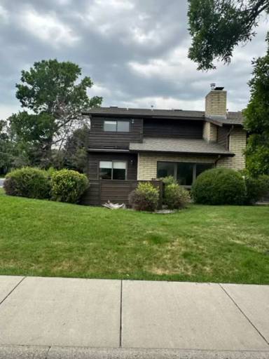 Main picture of 1617 S Black Ave