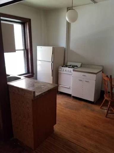 Main picture of 314 E Chicago St