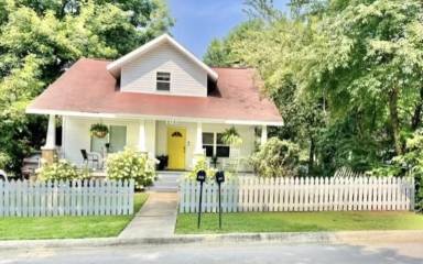 Main picture of 515 S Church Ave