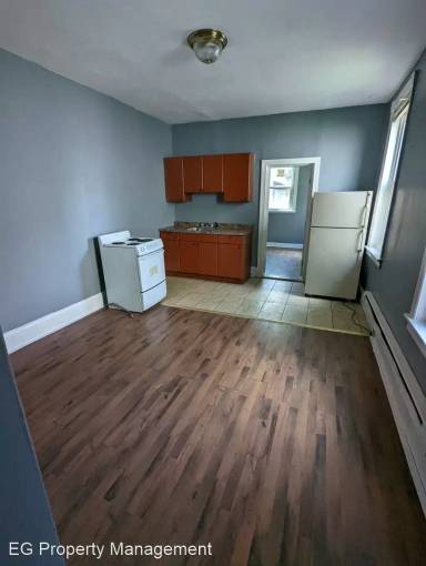 Main picture of 1414 S 52nd St