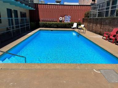 Main picture of 566 Vallejo St