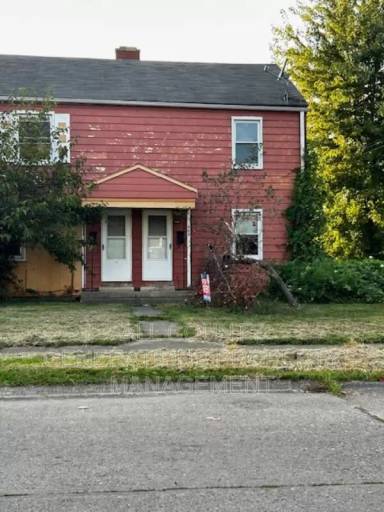 Main picture of 954 N Central Dr