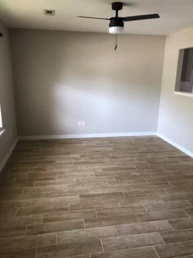 Main picture of 4377 W Pecan St