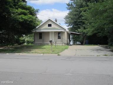 Main picture of 711 E Carpenter St