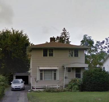 Main picture of 2545 Tiffin St