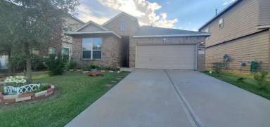 Main picture of 3631 Bright Moon Ct