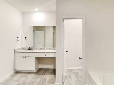 Main picture of 6144 Nathaniel Ln