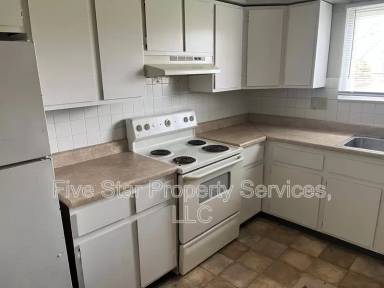 Main picture of 2119 Saratoga Dr