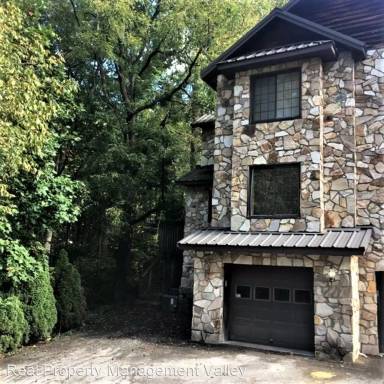 Main picture of 222 Atlas Rd