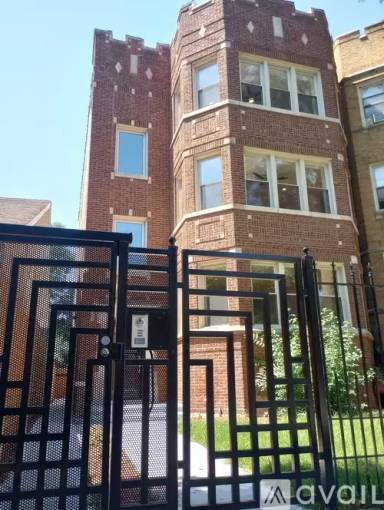 Main picture of 7930 S Vernon Ave