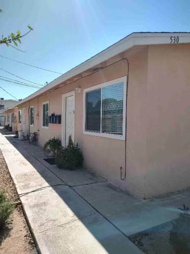 Main picture of 530 W Murphy St