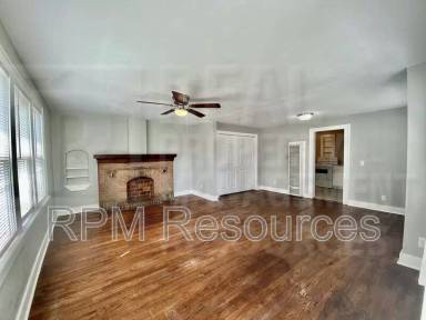 Main picture of 1303 NW 8th St