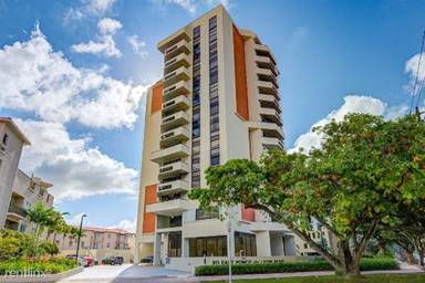 Main picture of 911 E Ponce de Leon Blvd