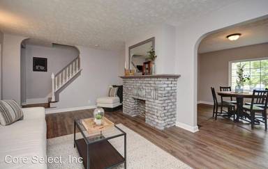 Main picture of 1255 S Ohio Ave