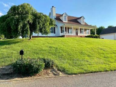 Main picture of 7728 Chapel Bend Dr