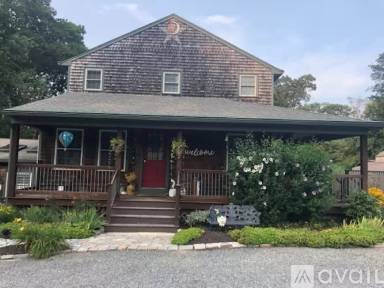 Main picture of 79 Bishop Hill Rd
