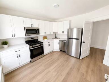 Main picture of 304 Johnson St