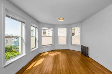 Main picture of 1221 Greenwich St