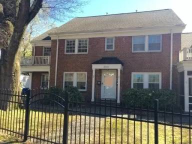 Main picture of 300 Horne St