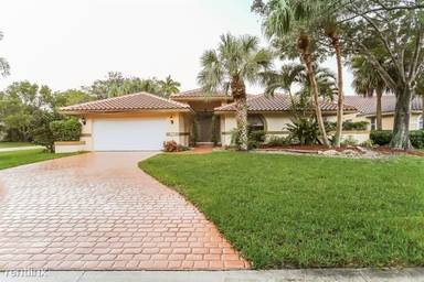 Main picture of 5048 NW 98th Ln