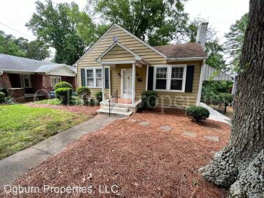 Main picture of 2213 Queen St