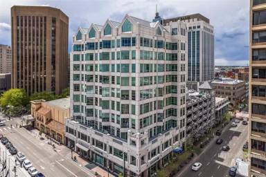 Main picture of 199 N Capitol Blvd