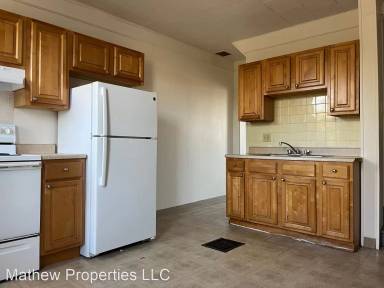 Main picture of 837 Manor St