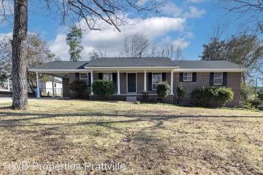 Main picture of 808 Shadow Ln