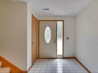 Main picture of 6616 S 151st St