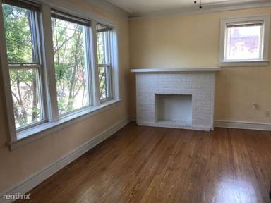 Main picture of 4400 N Ashland Ave