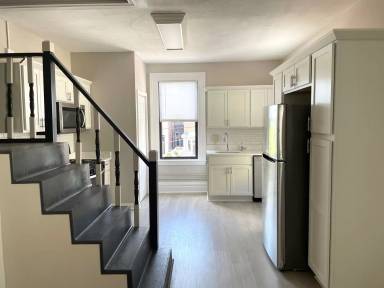 Main picture of 926 Western Ave