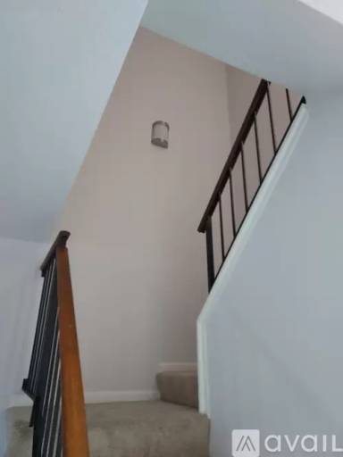 Main picture of 1006 Pinewood Ter