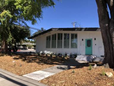 Main picture of Raymond Ave. 1190 N.