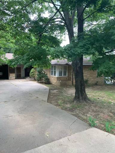 Main picture of 1236 W Cleveland St