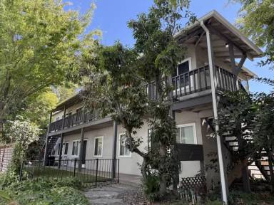 Main picture of 1421 22nd St