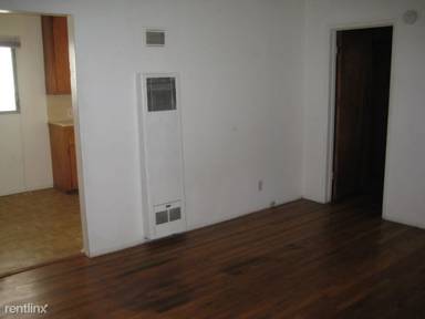 Main picture of 12732 Venice Blvd