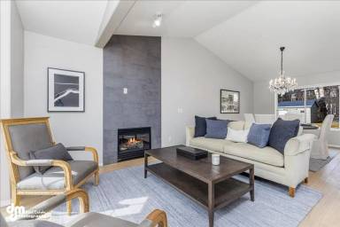 Main picture of 5375 Cape Seville Dr