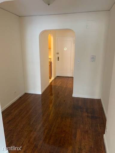 Main picture of 2155 Paulding Ave