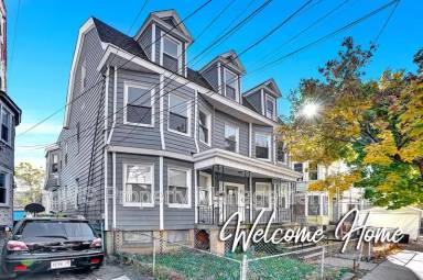 Main picture of 142 Seymour Ave